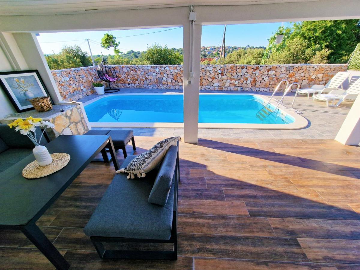 Anas Lagoon Holiday House With Pool At Azure Beach Дрвеник-Мали Экстерьер фото